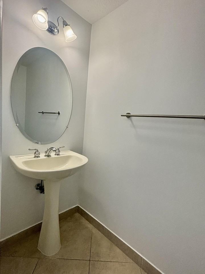 22162 Majestic Woods Way - Photo 6 of 22