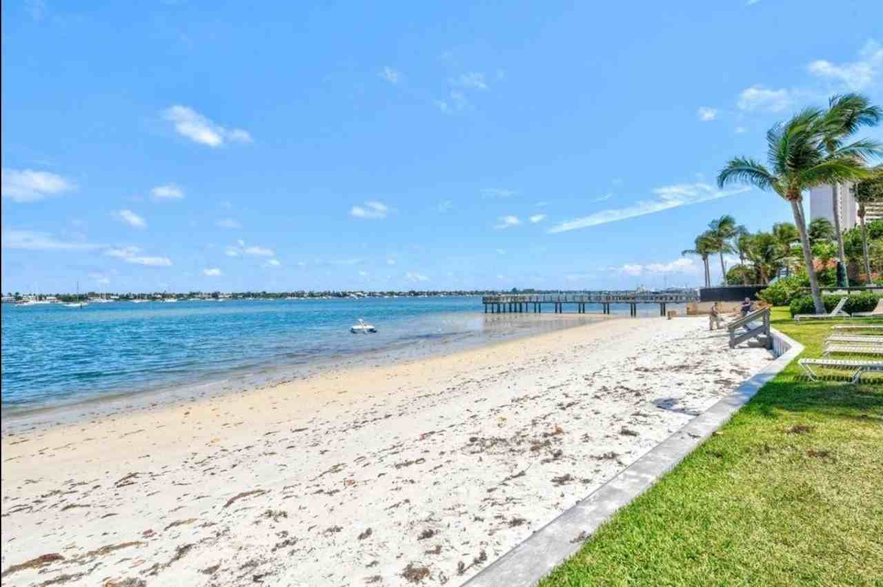 5600 N Flagler 707 Drive #707 - Photo 5 of 20