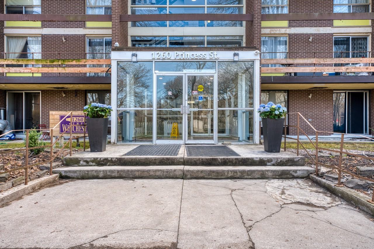 1260 Princess Street - Photo 3 of 10