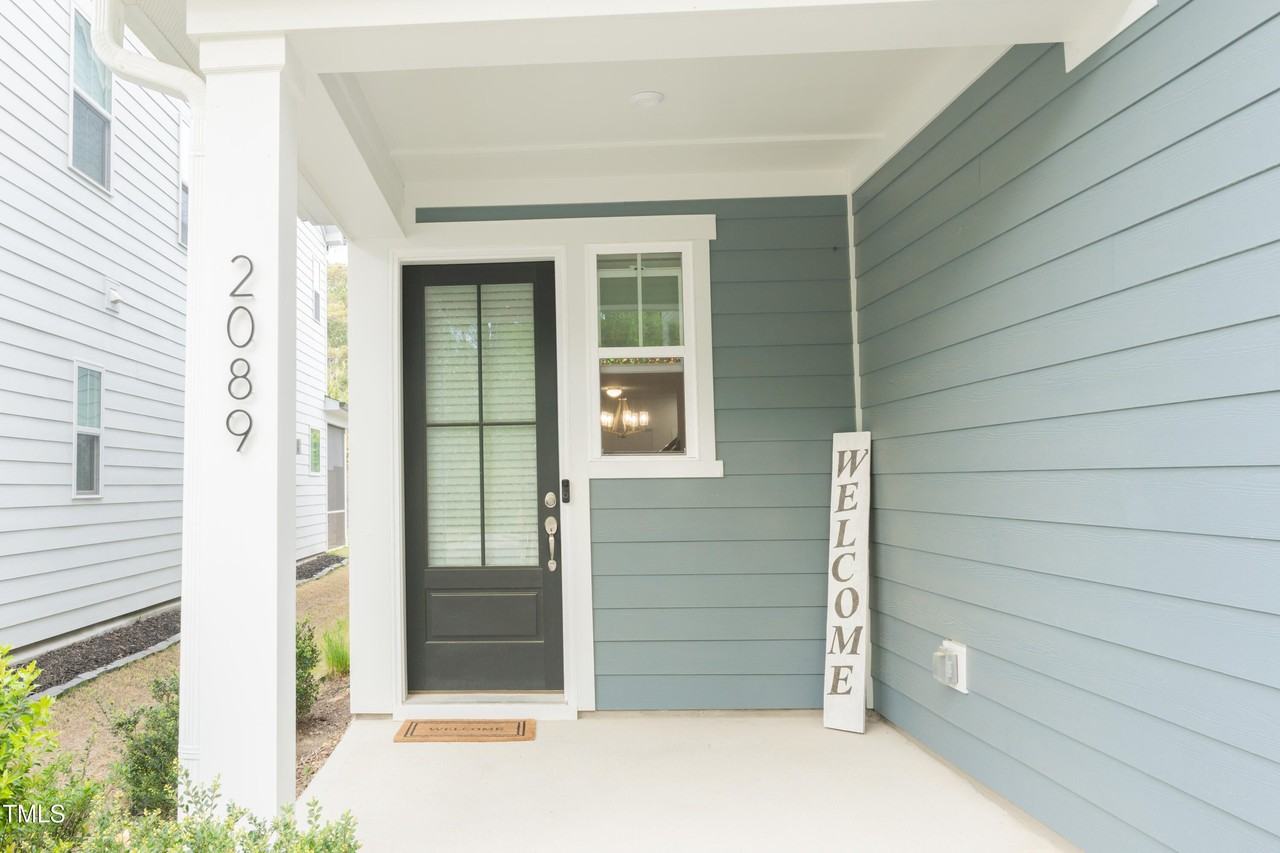 2089 Florine Dr - Photo 3 of 50