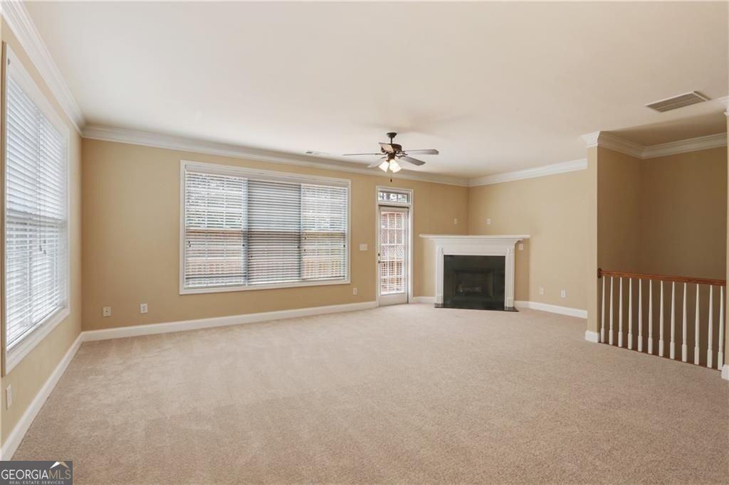 5060 Windcrest Ln - Photo 3 of 23