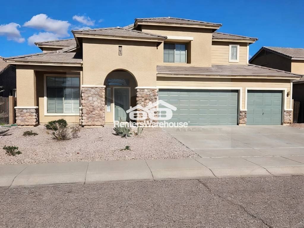 2036 W Quick Draw Way