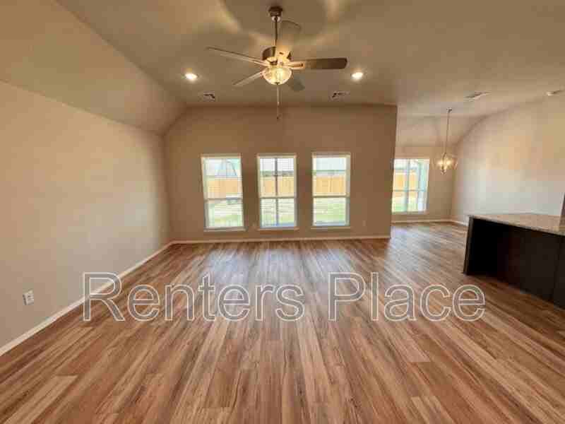 12316 S Maplewood Ave - Photo 6 of 31