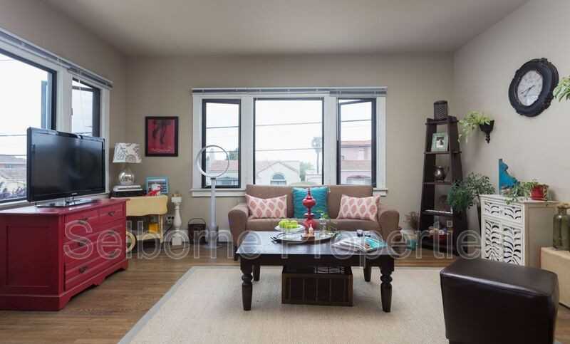 5208 Fleming Ave - Photo 3 of 12