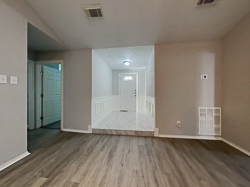 23414 Cimber Ln - Photo 2 of 20