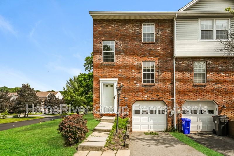 331 Carters Grove Dr - Photo 2 of 48