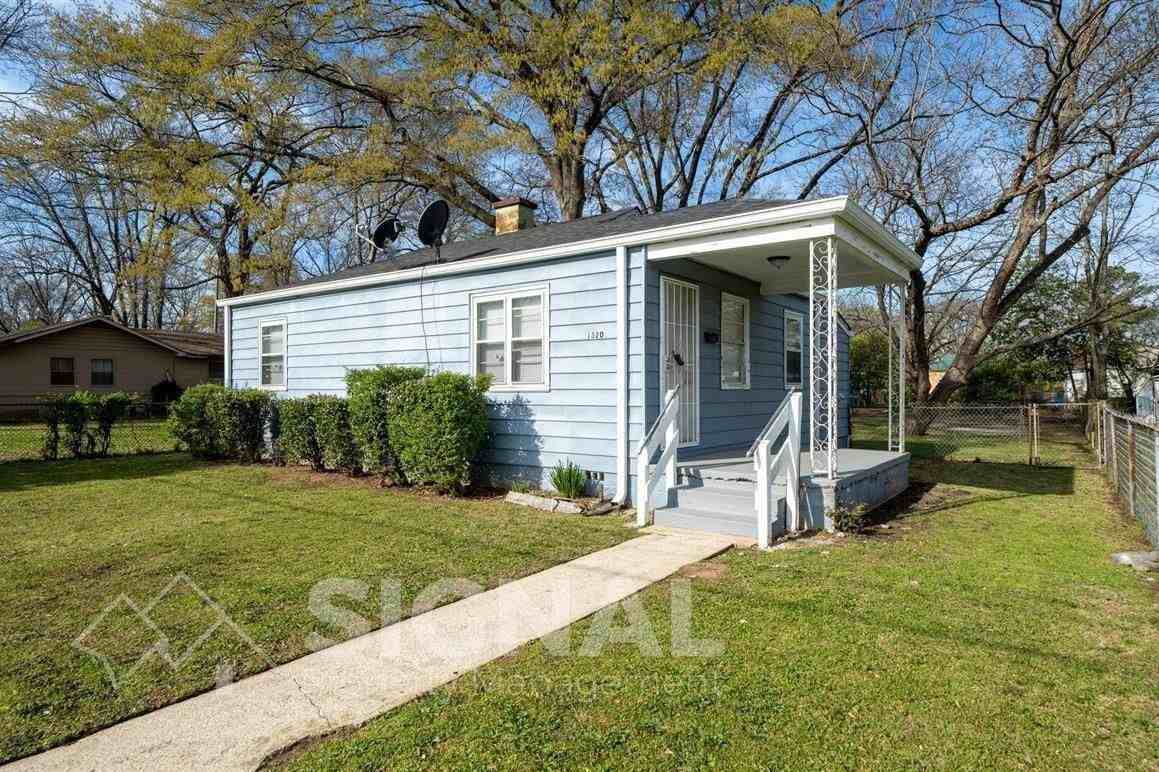1320 45th St N - Photo 2 of 10