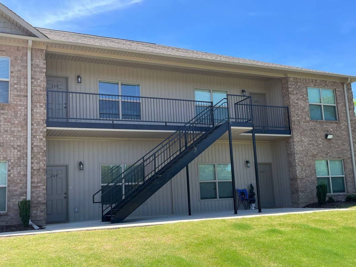145 Bruin Pl #225
