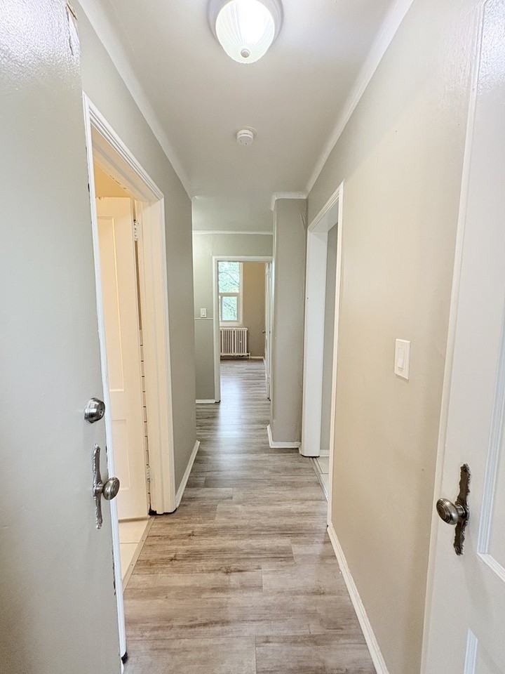 1106 Lincoln Rd - Photo 2 of 22