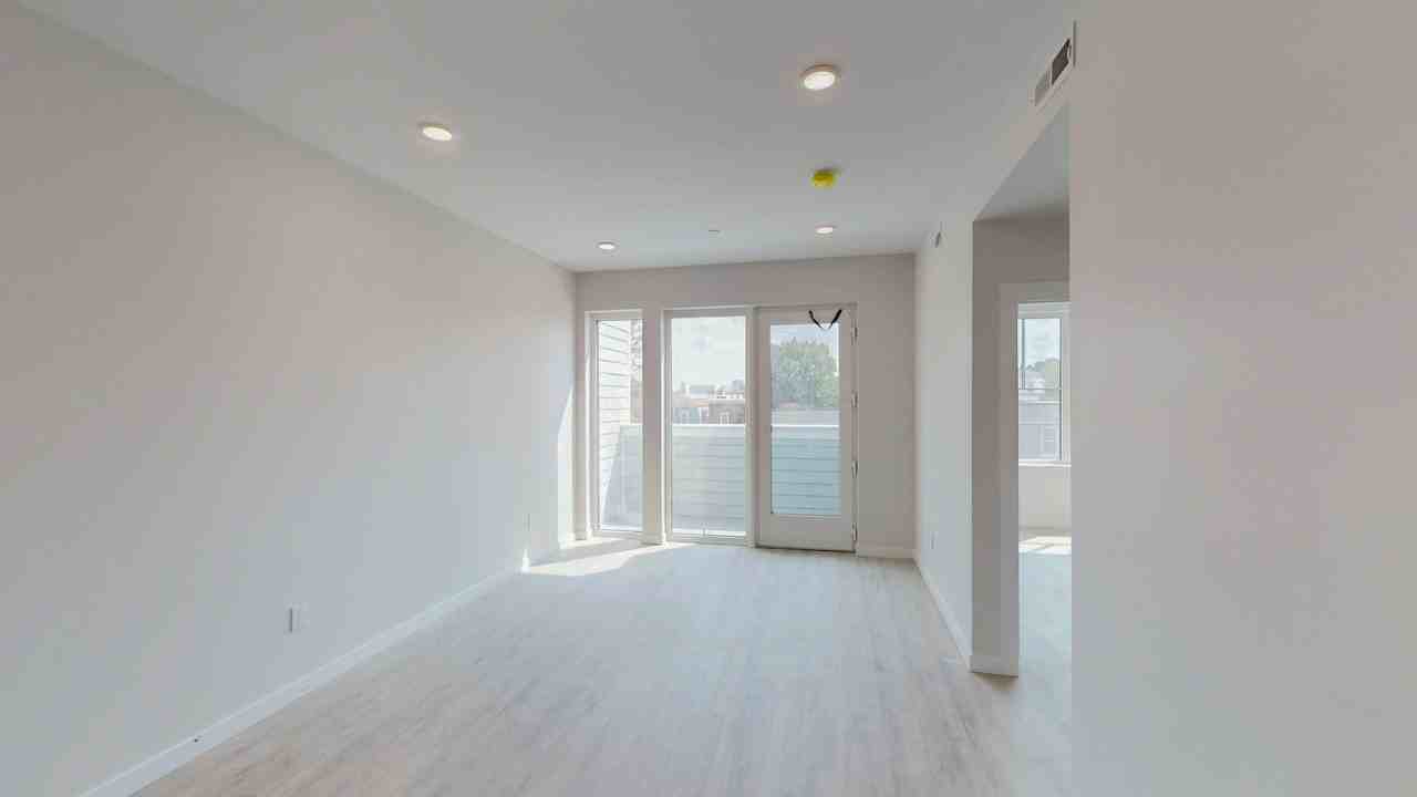 24 Mount Pleasant St #404 - Photo 6 of 17