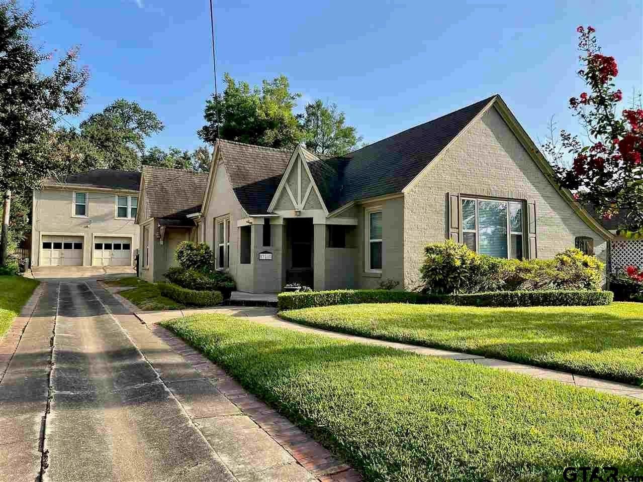 328 Mockingbird Ln #NA - Photo 2 of 20