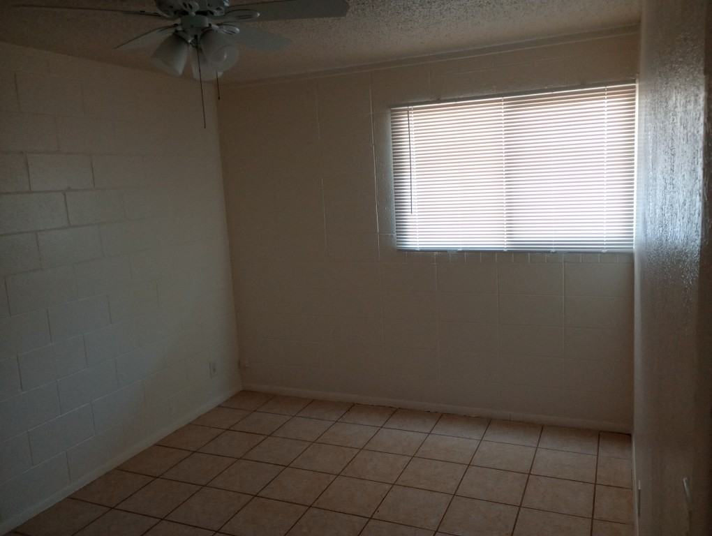 401 N D St #16 - Photo 6 of 10