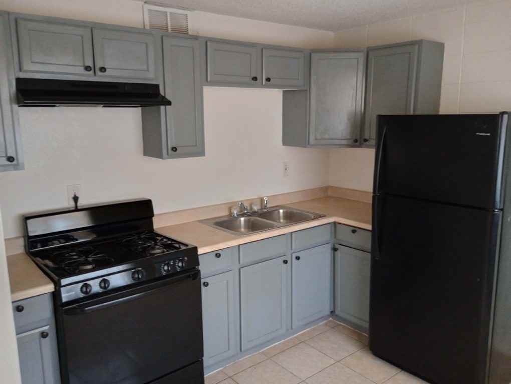 401 N D St #19 - Photo 4 of 18