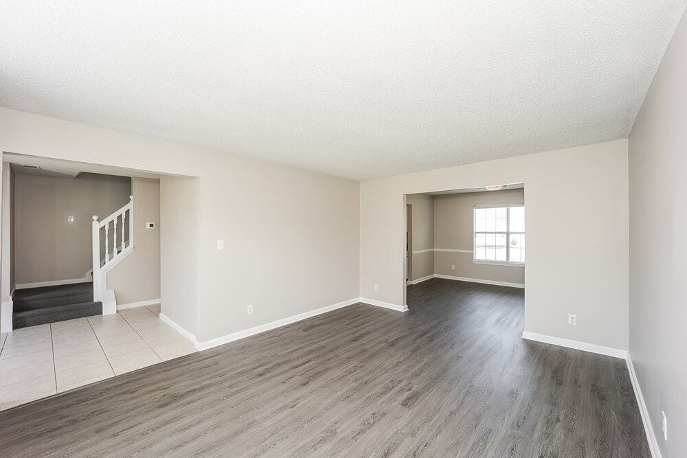 3474 Clifton Farm Dr - Photo 4 of 17