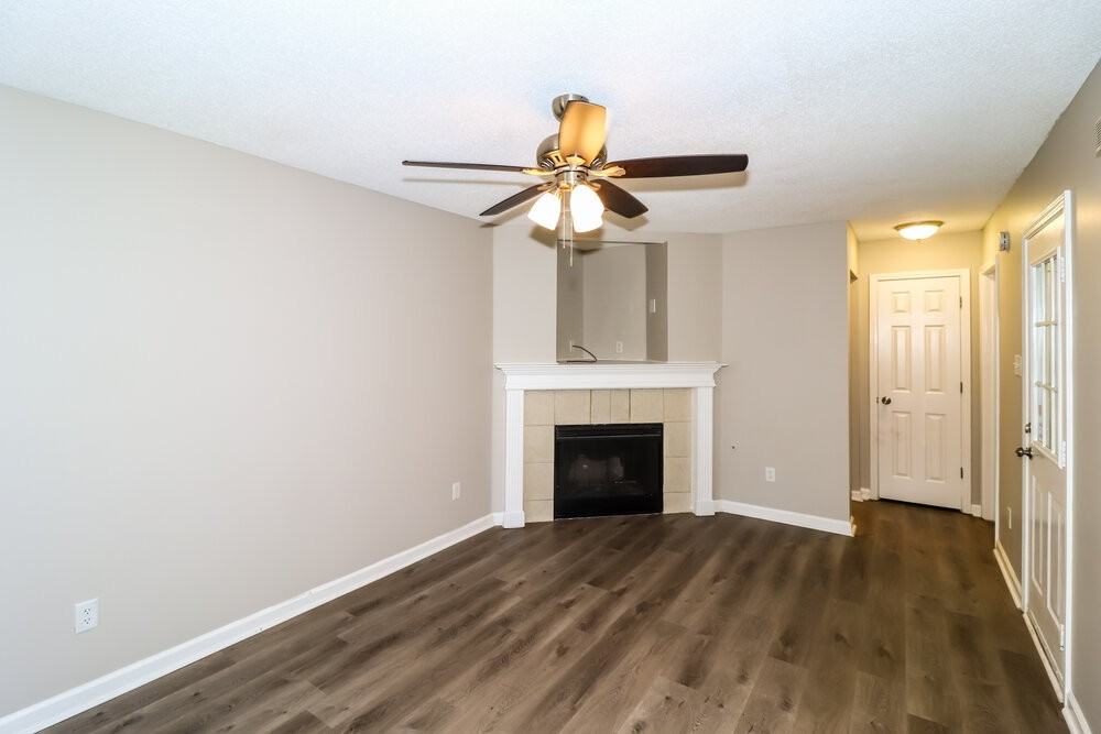 1248 Calebs Ridge Dr - Photo 4 of 16