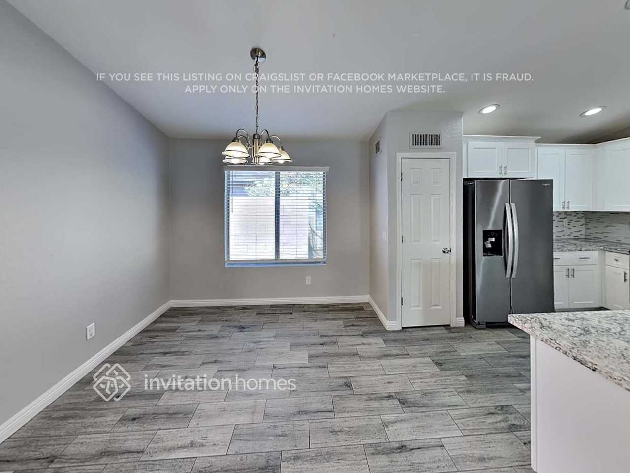 12523 W Saint Moritz Ln - Photo 7 of 18