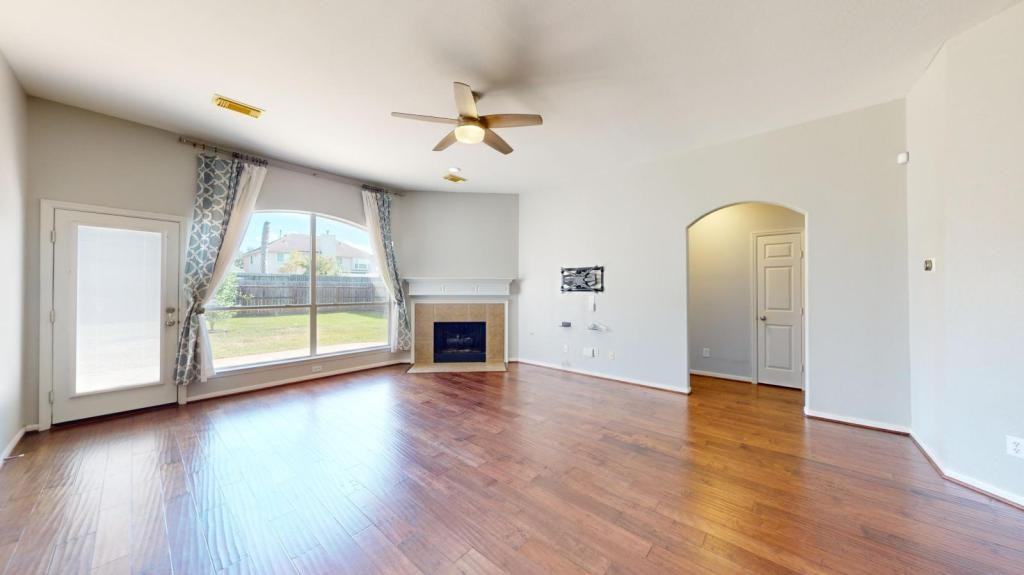 3046 Antler Way - Photo 6 of 20