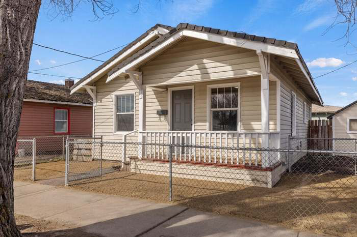 1610 Division Street - Photo 2 of 18