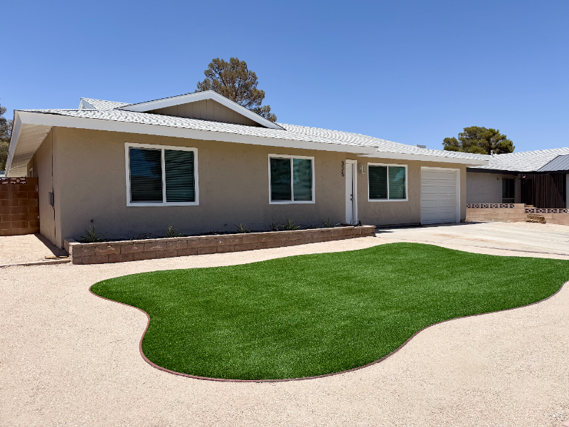 325 Dawn Ct - Photo 2 of 19