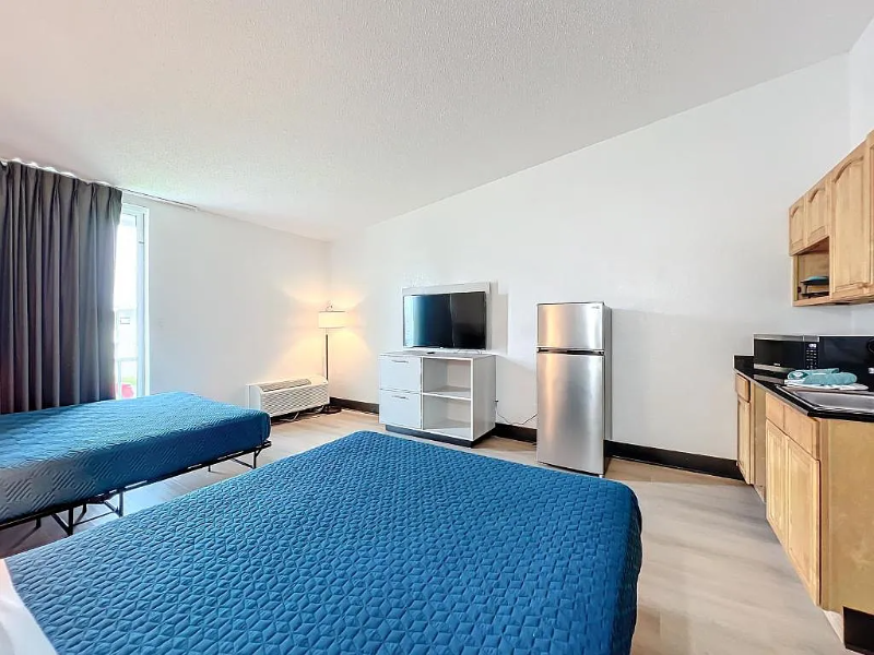 2295 East Irlo Bronson Memorial Highway - Photo 5 of 5