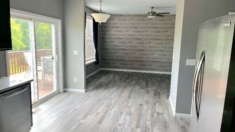 1208 Gemstone Pointe Dr - Photo 2 of 19