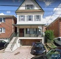 featured image of 62 Lincoln St #3