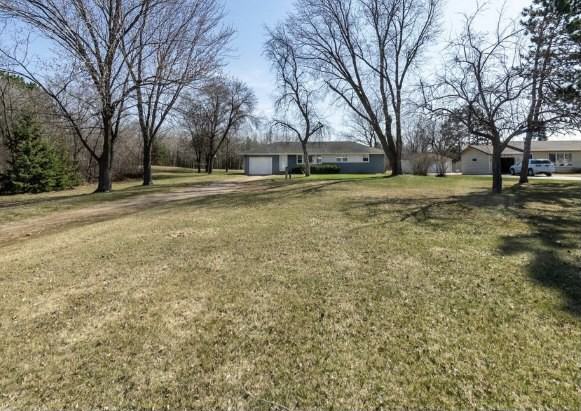 16943 Hwyne - Photo 2 of 6