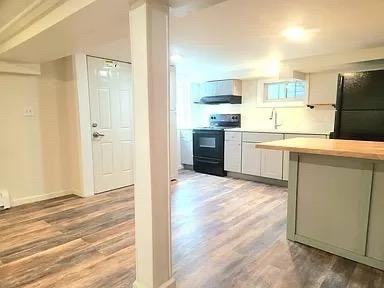 813 16th St #G - Photo 2 of 9