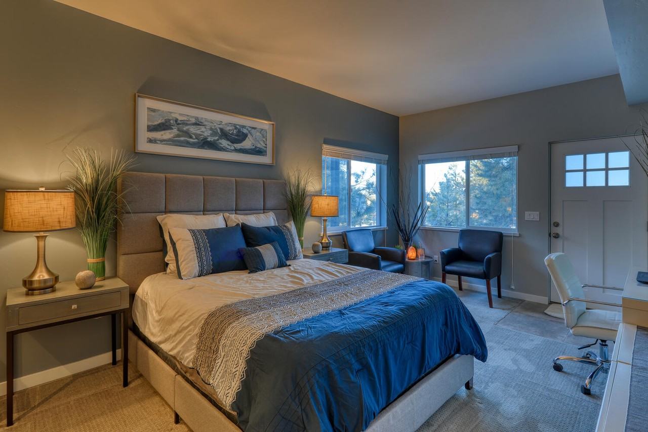 1048 Hills Circle - Photo 2 of 16