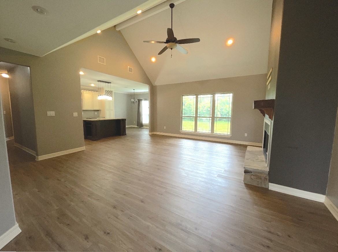 125 Collier Dr #NA - Photo 2 of 23