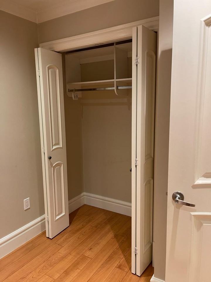 195 West 46th Avenue - Photo 3 of 6