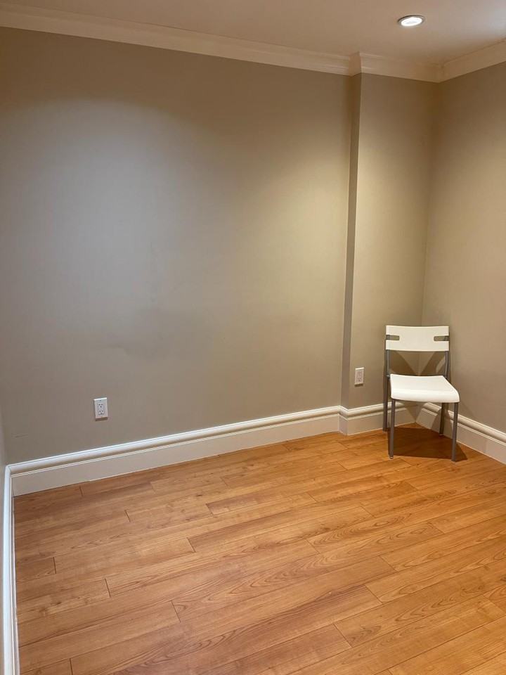 195 West 46th Avenue - Photo 2 of 6