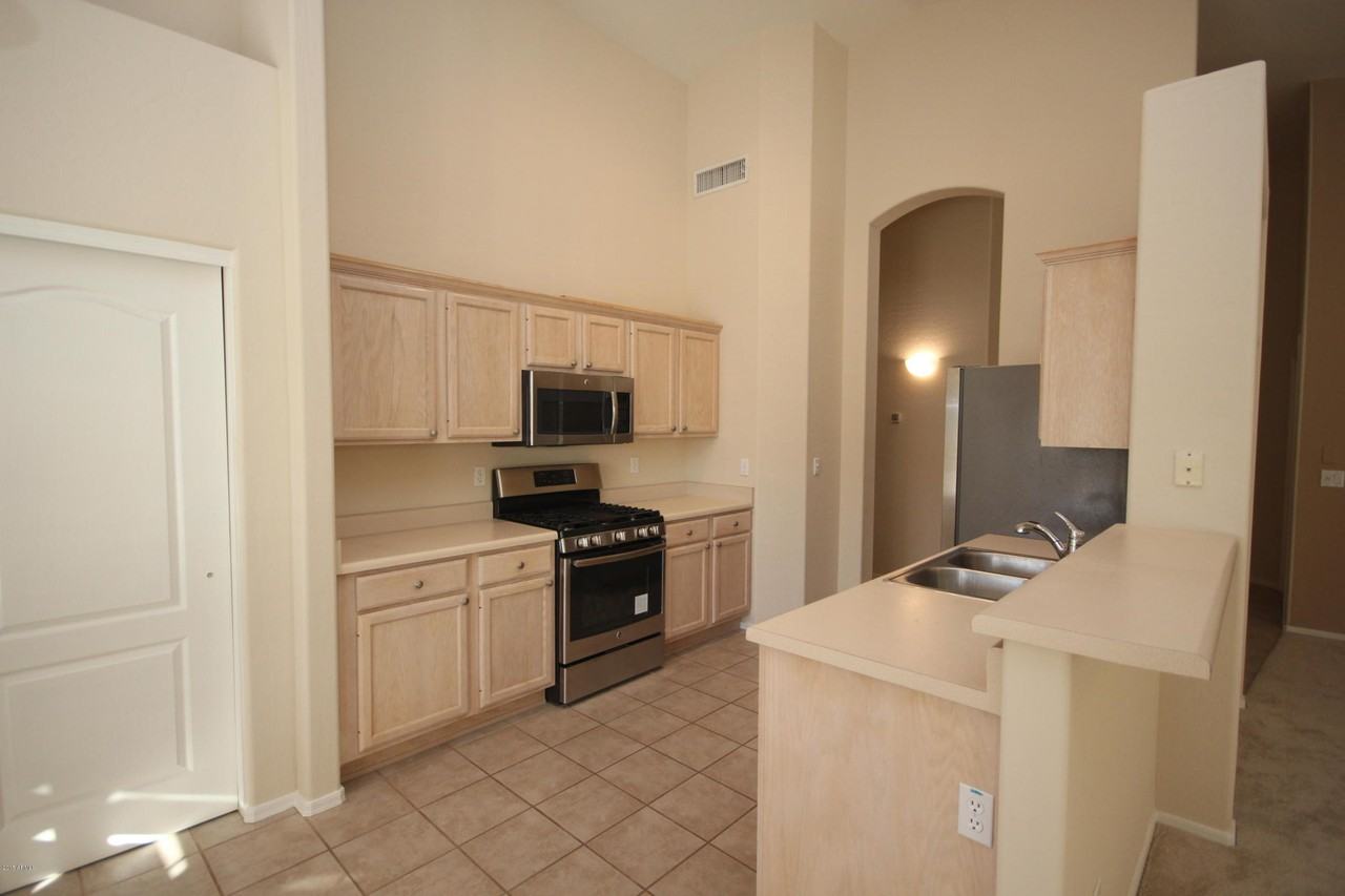 3610 N Desert Oasis - Photo 3 of 19