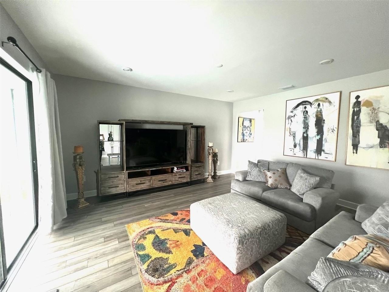 6236 Baywood Ct - Photo 6 of 34