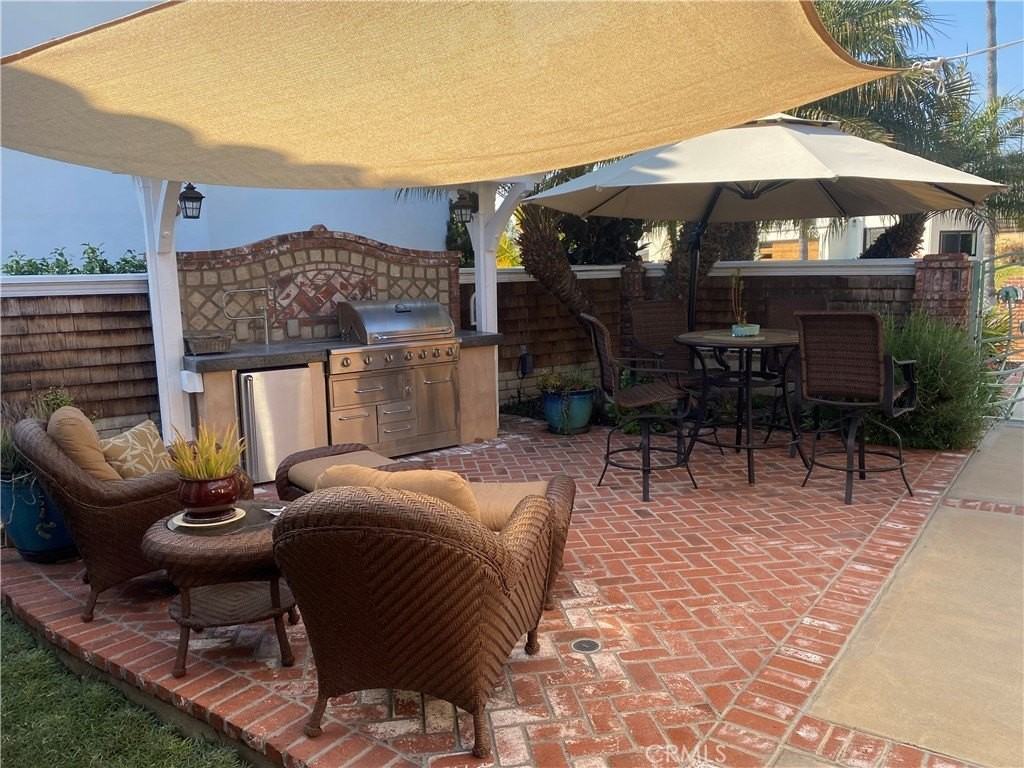 231 Avenida Princesa - Photo 6 of 35