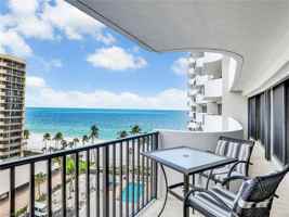 featured image of 4005 Gulf Shore Blvd N #800