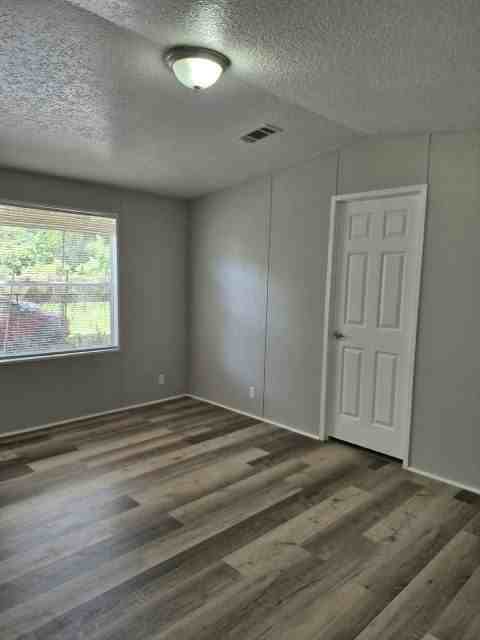 503 De Resine Carre St #503DR - Photo 5 of 7