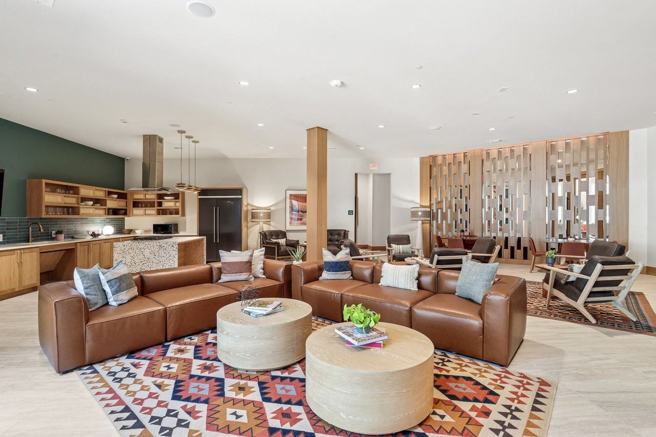 EVIVA Trinity Mills Station - Photo 4 of 50