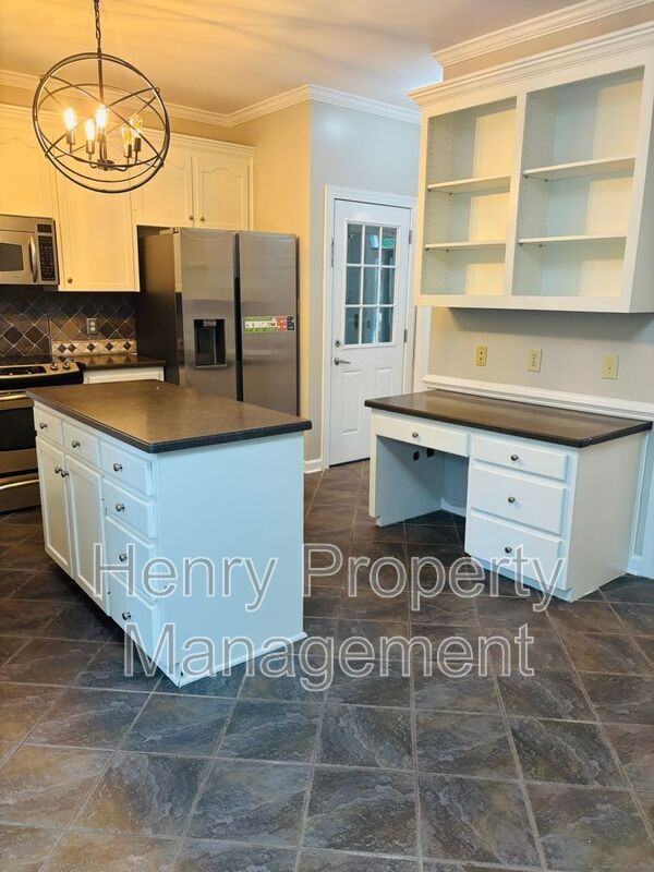 203 Langston Mill Ct - Photo 4 of 20