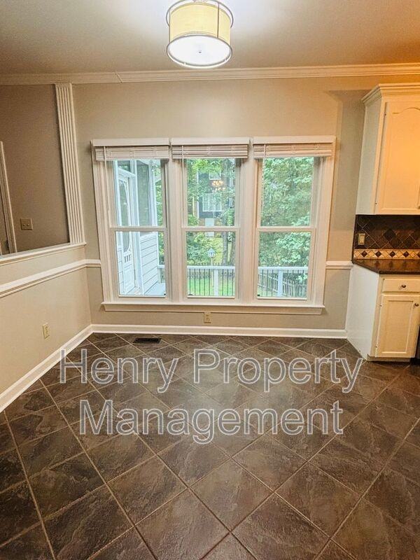 203 Langston Mill Ct - Photo 7 of 20