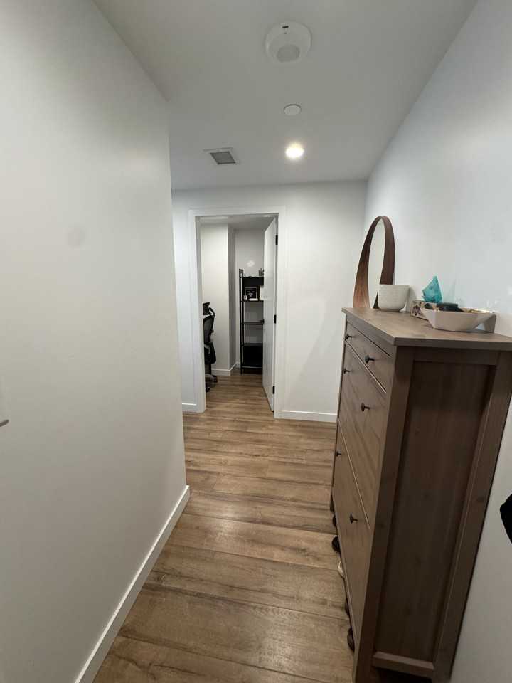 10448 University Drive - Photo 3 of 17