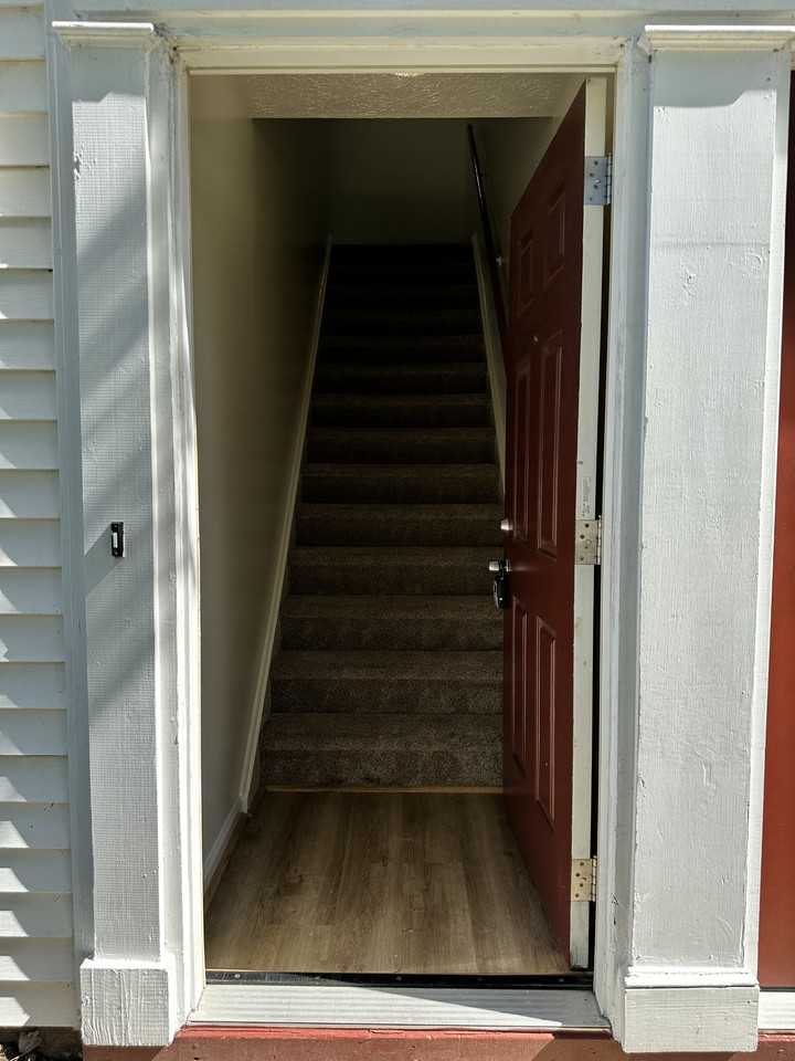 2018 E. Pembroke Ave - Photo 4 of 26