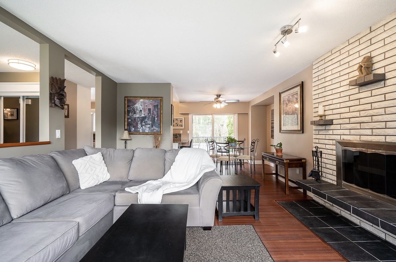 2250 Prairie Avenue - Photo 3 of 23