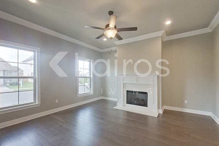 3012 Forestwood Dr - Photo 2 of 21