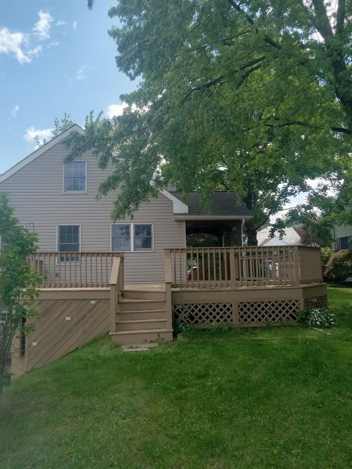 250 Wagner Ave #NA - Photo 3 of 11