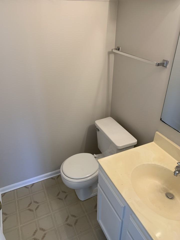 735 Clearwood Ct #NA - Photo 2 of 24