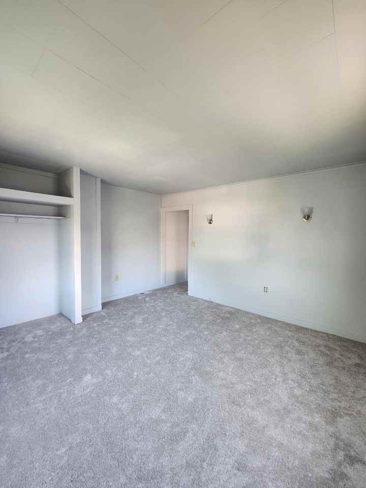 308 Hummel St - Photo 3 of 30