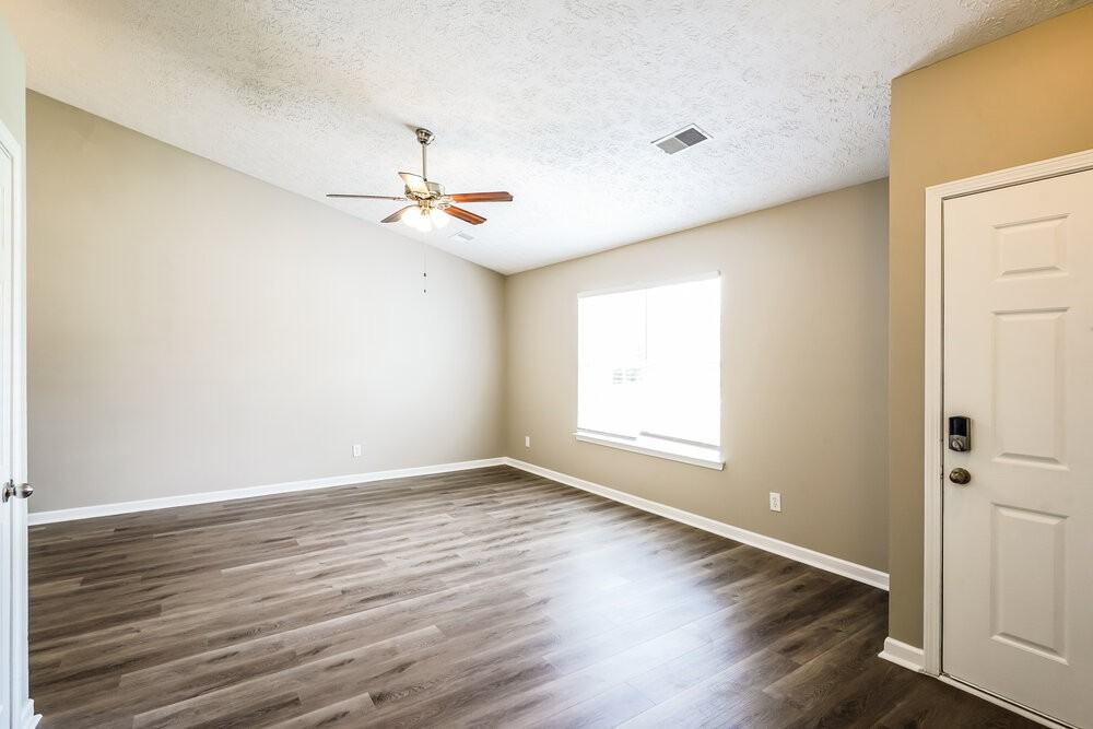 3252 Cain Harbor Dr - Photo 3 of 16