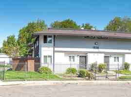 featured image of 1650 Park Ln