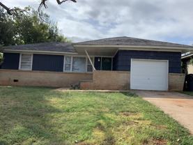 1540 Ne 39th St - Photo 1 of 1